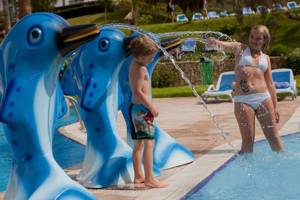 欧罗巴肯兹酒店 阿加迪尔 外观 照片 Children playing at the water park