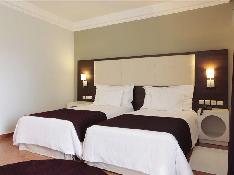 欧罗巴肯兹酒店 阿加迪尔 外观 照片 A room at the hotel